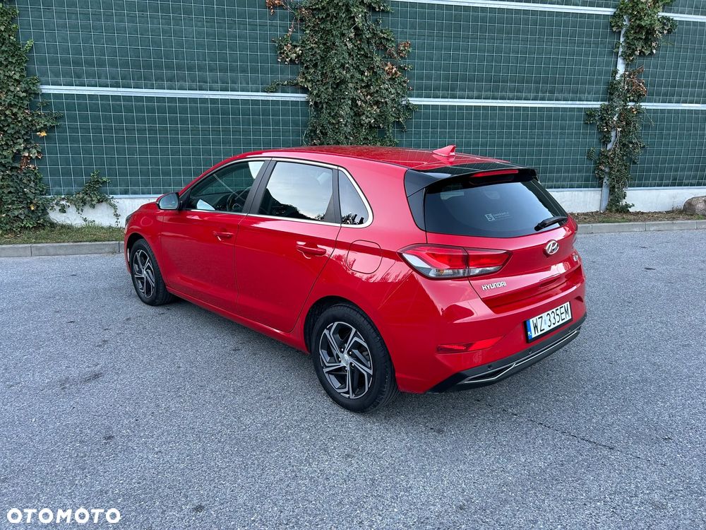 Hyundai i30 1.6 D Comfort - 18