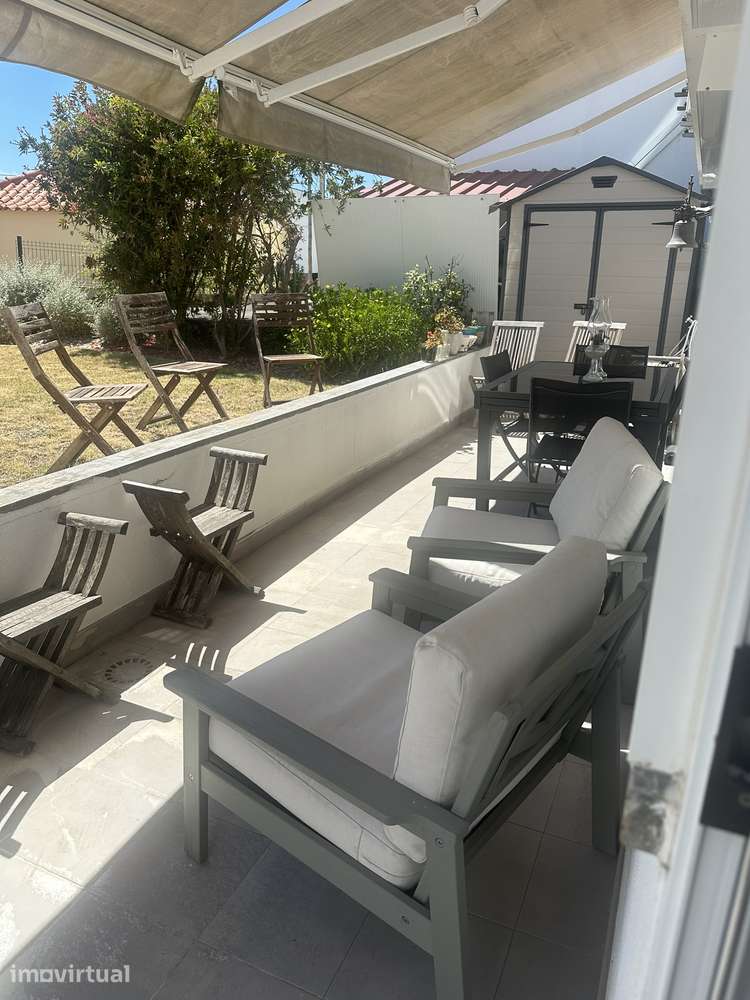 Arrenda-se Apartamento com Vistas e Area Exterior em Sintra - Grande imagem: 3/17