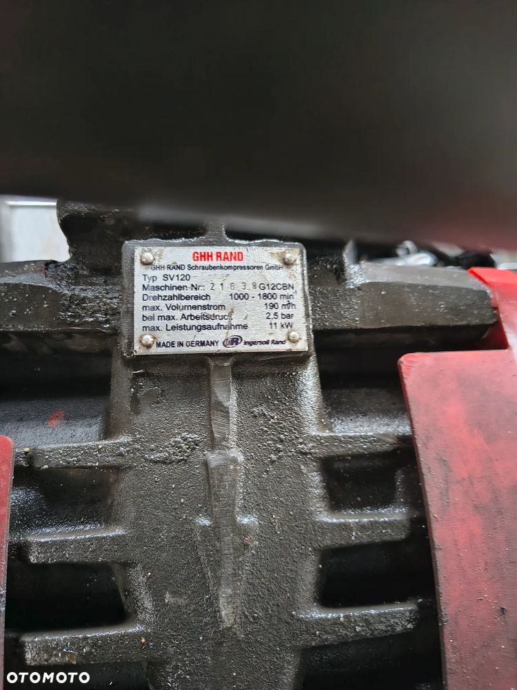 DAF XF 460 Przystawka do wydmuchu płynów - 16