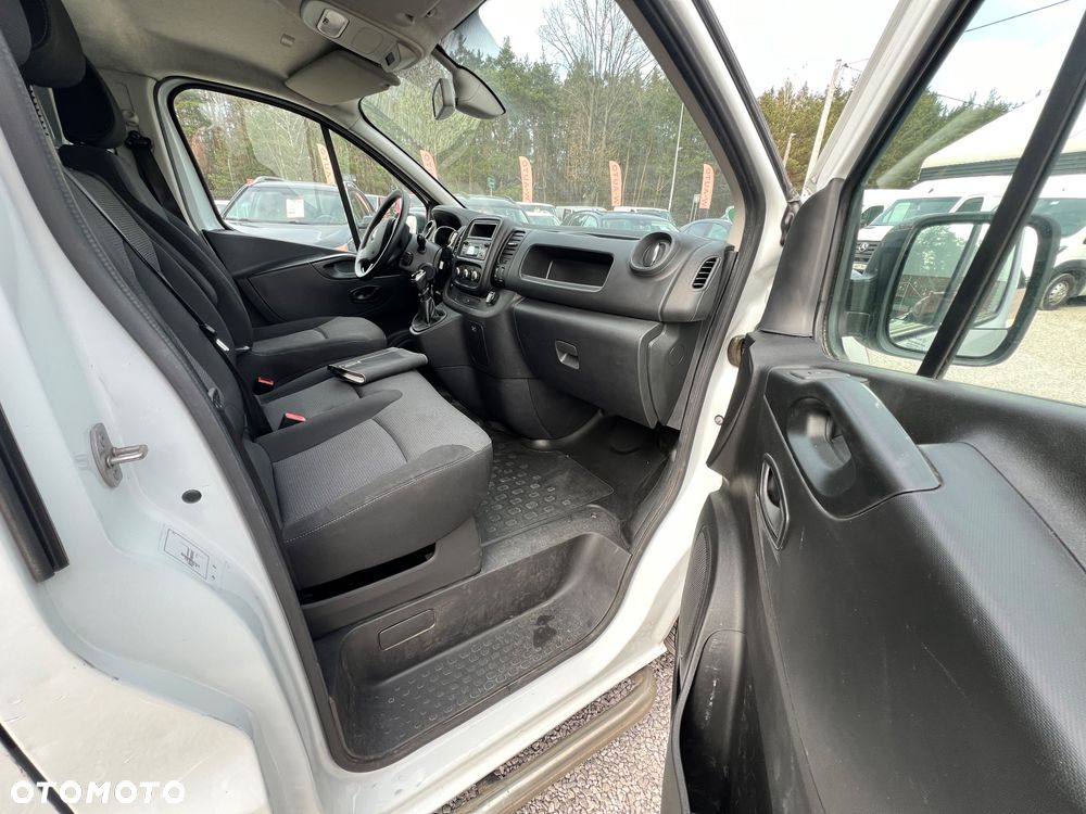 Renault Trafic - 9