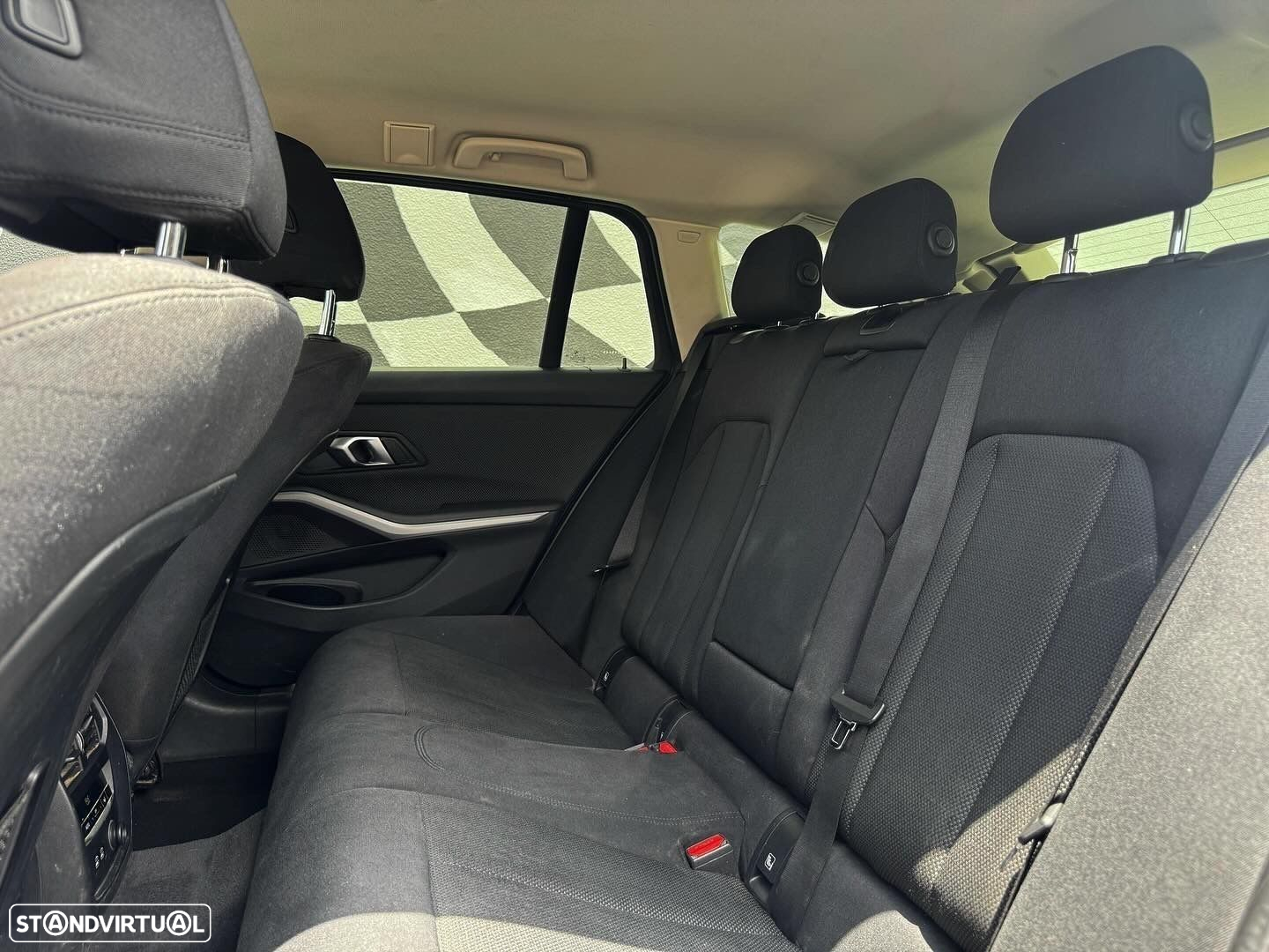BMW 318 d Touring Aut. - 8