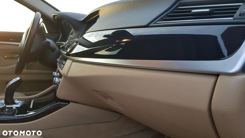 BMW Seria 5 530d - 19