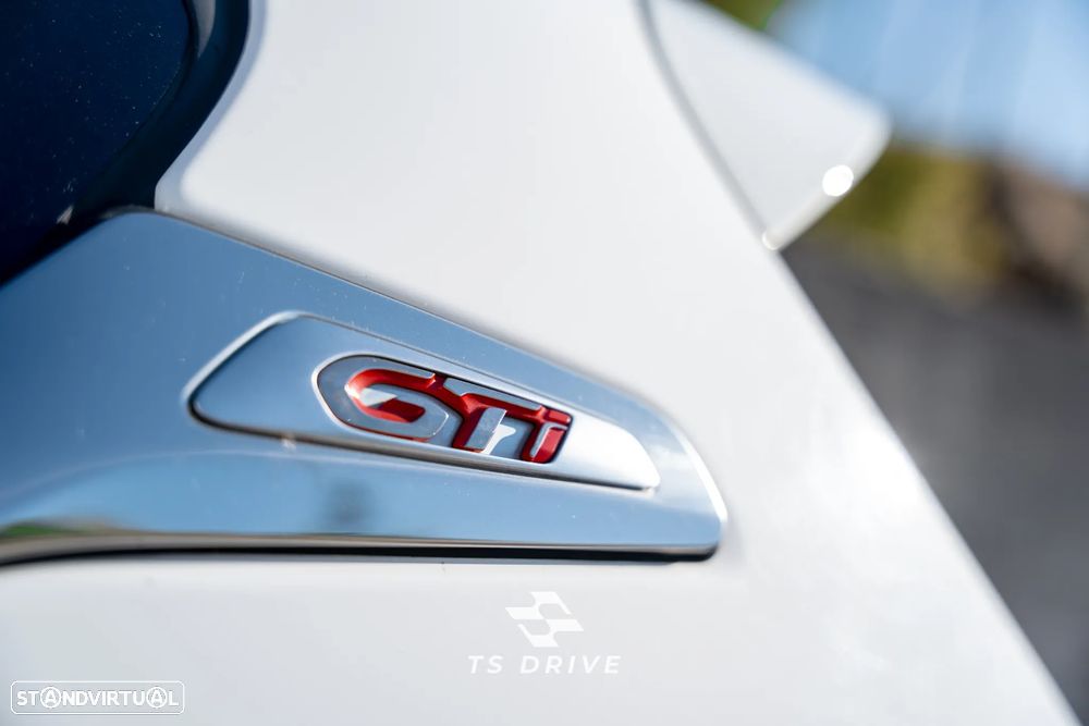 Peugeot 208 1.6 THP GTi - 6