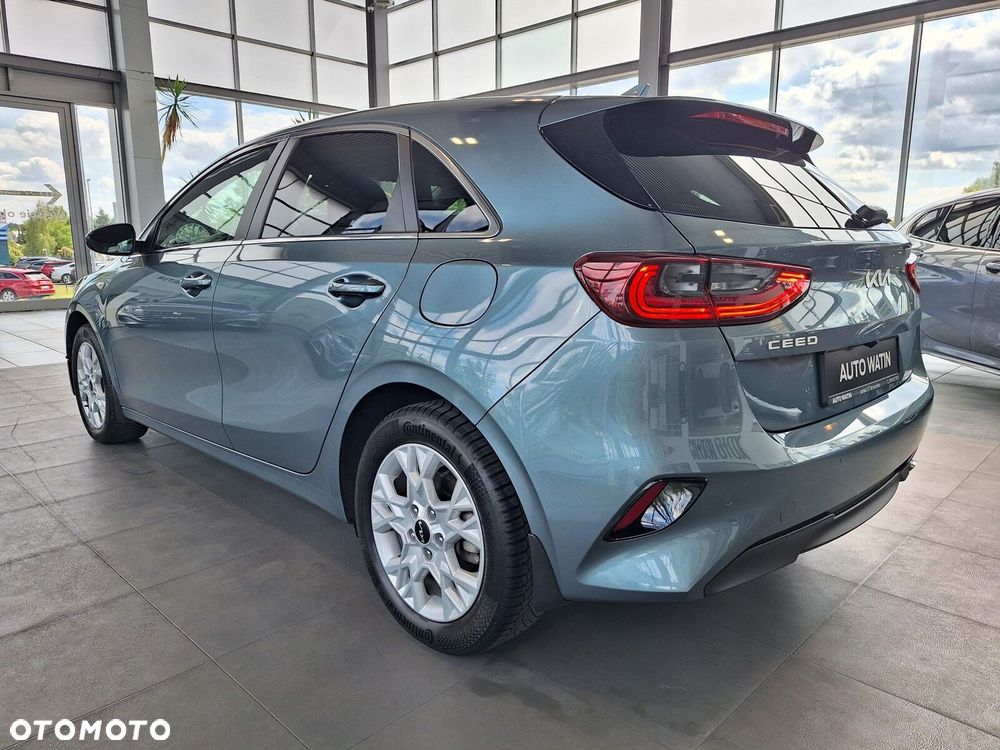 Kia Ceed 1.5 T-GDI M - 9