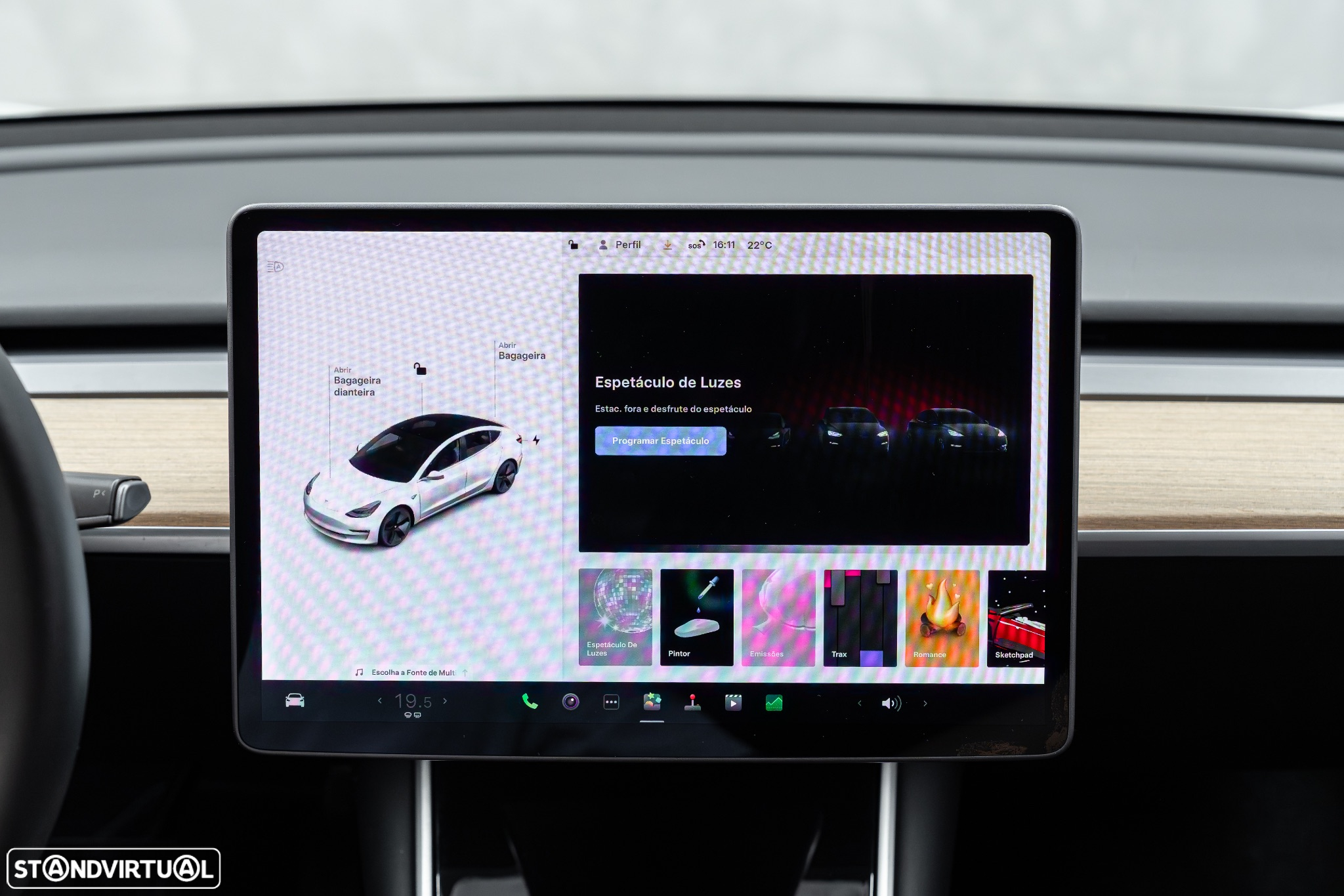Tesla Model 3 Long-Range Dual Motor AWD - 27