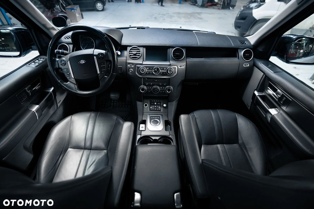 Land Rover Discovery IV 3.0 SD V6 HSE EU6 - 19