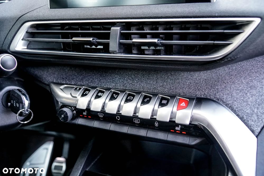 Peugeot 3008 1.5 BlueHDi GT S&S - 33