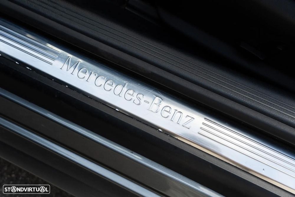 Mercedes-Benz C 220 d Cabrio 9G-Tronic AMG Line - 56