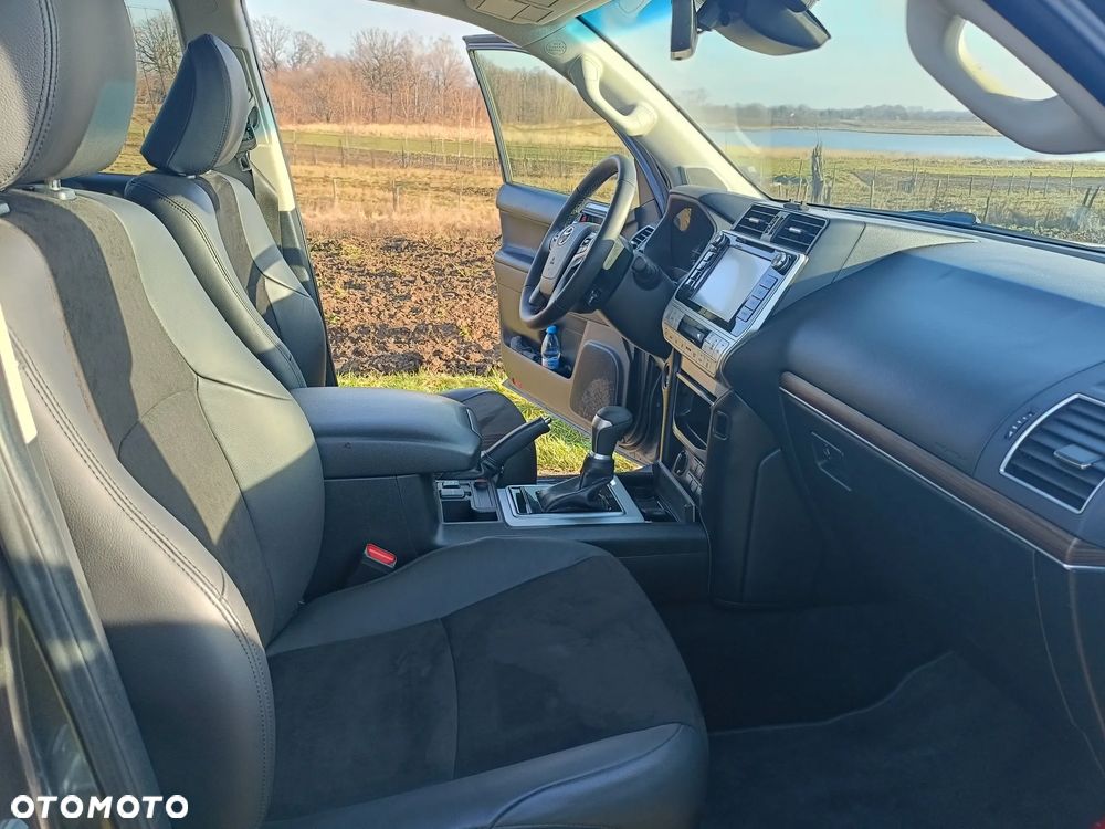 Toyota Land Cruiser LC 2.8 D-4D Prado - 15