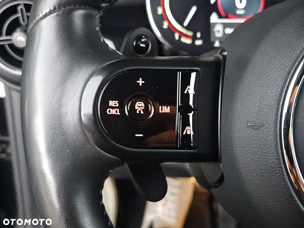 MINI John Cooper Works - 14