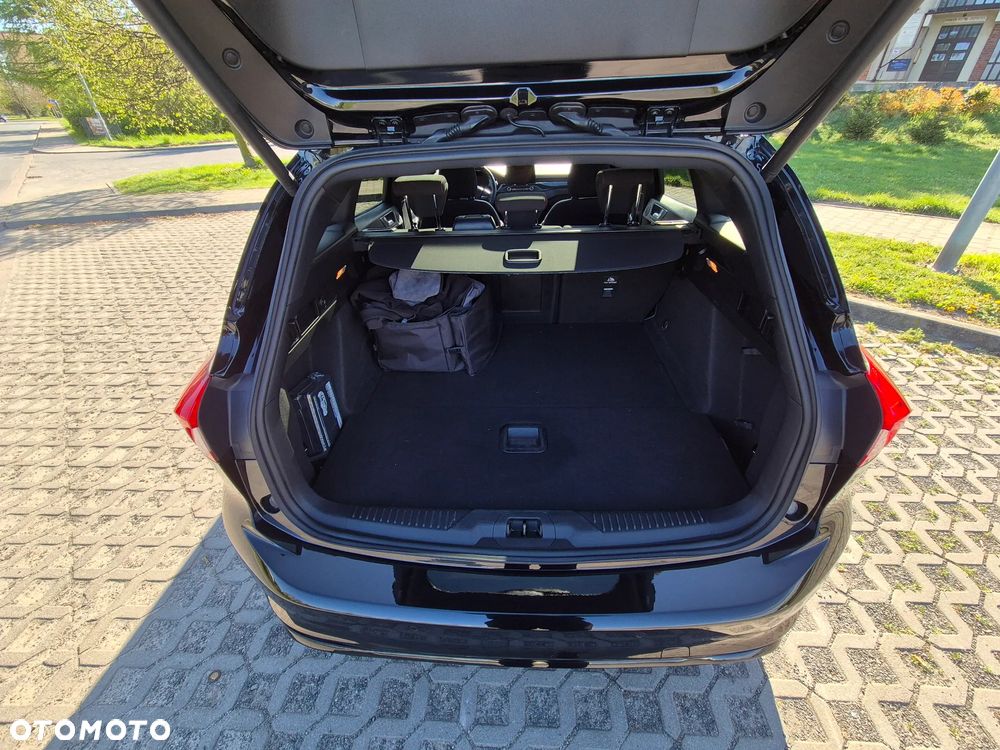 Ford Focus 1.5 EcoBoost ST-Line - 11