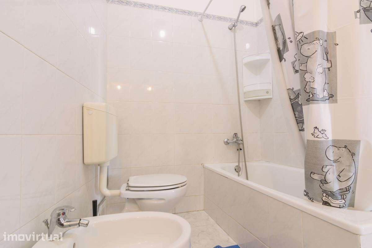 Quarto - localizado em Entrecampos Lisbon - Grande imagem: 2/14