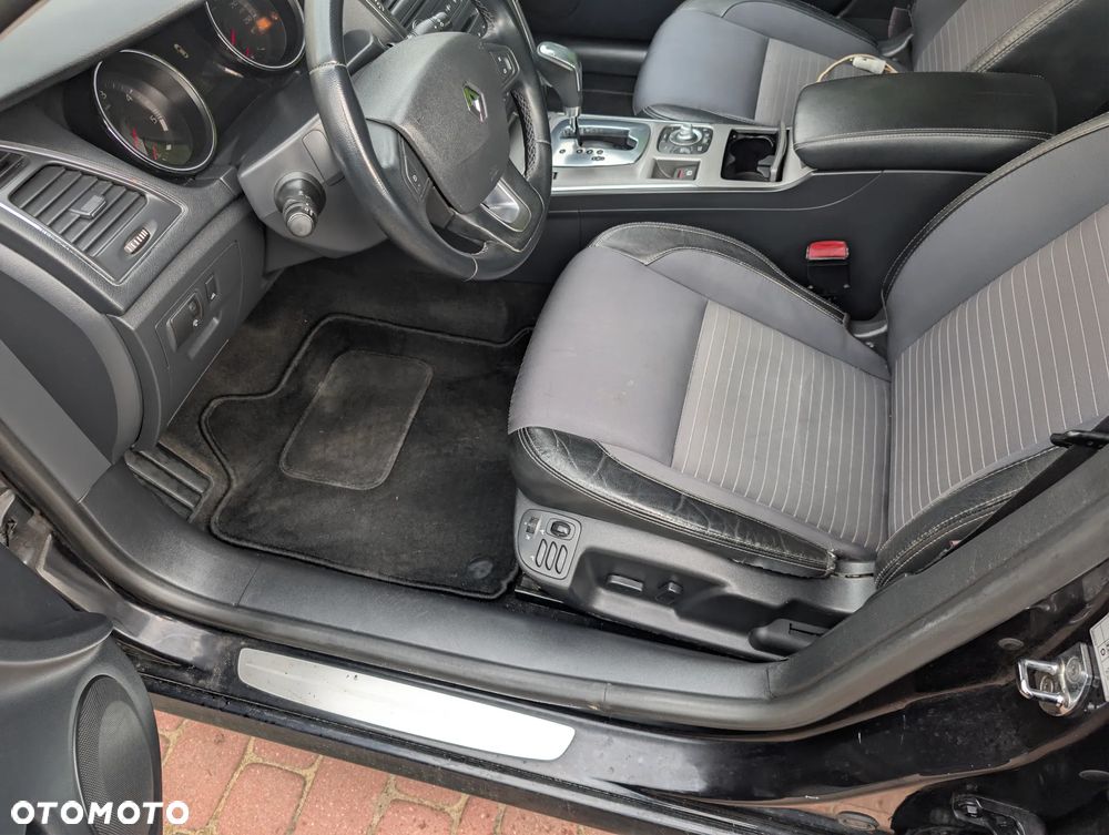 Renault Latitude 2.0 dCi Privilege - 9