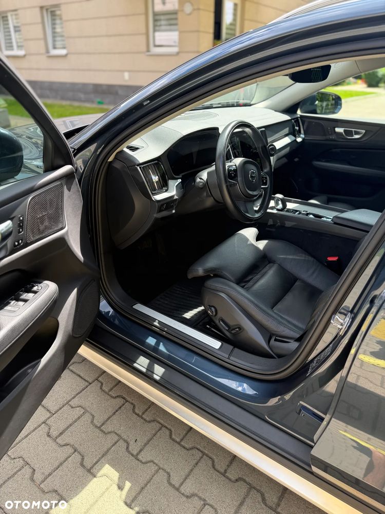 Volvo V60 B4 D Momentum Pro - 10
