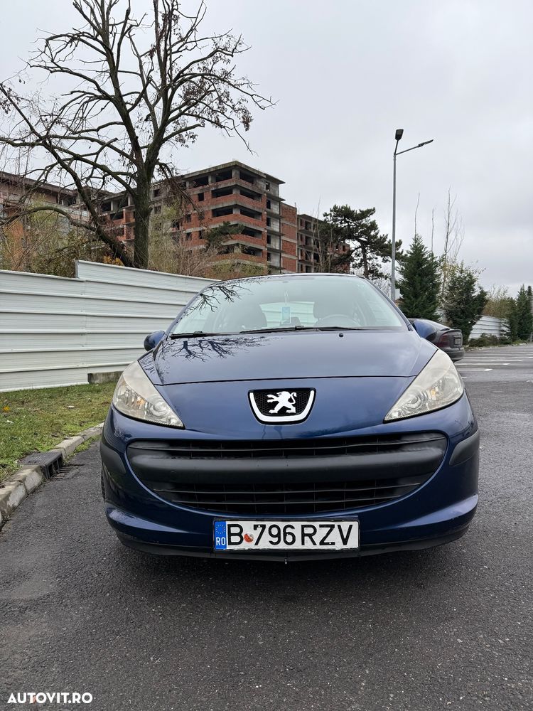 Peugeot 207 - 11