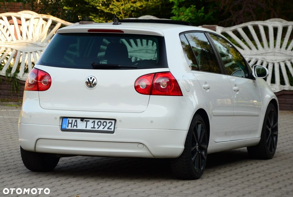 Volkswagen Golf - 12