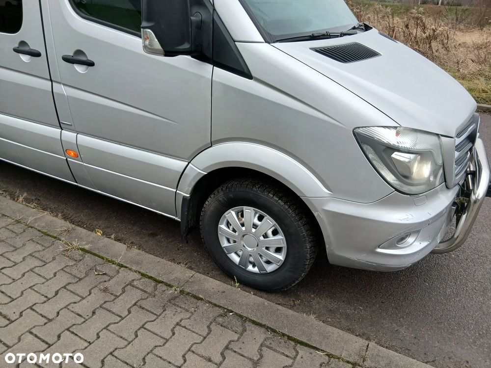 Mercedes-Benz Sprinter - 37
