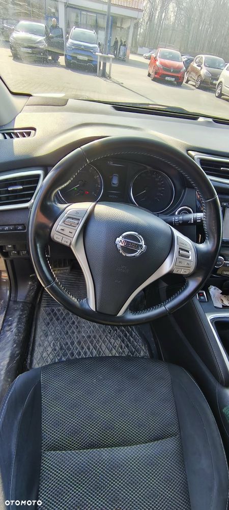 Nissan Qashqai - 12