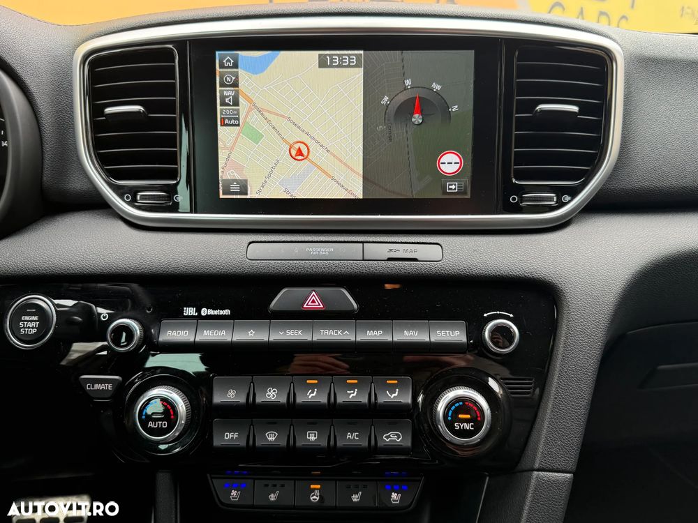 Kia Sportage 2.0 CRDI AWD Eco-Dynamics+ (48V M-H) Aut. GT LINE - 17