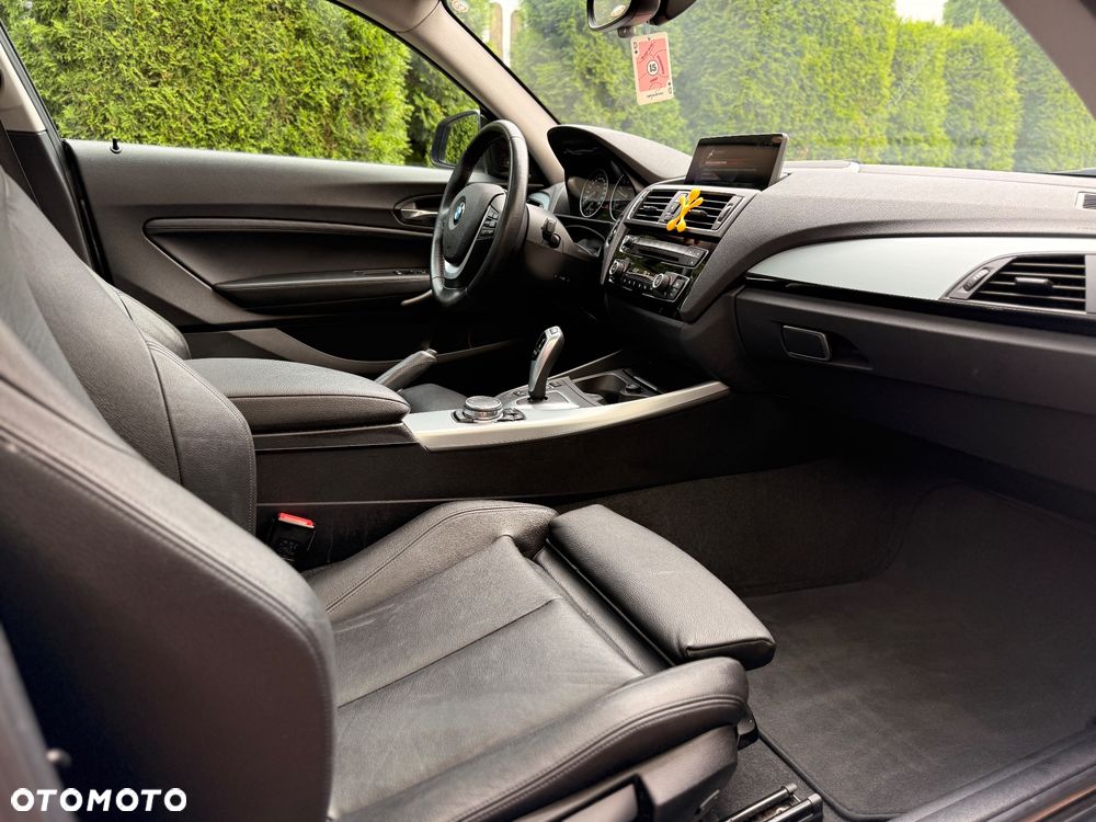 BMW Seria 2 220d Sport-Aut Sport Line - 38