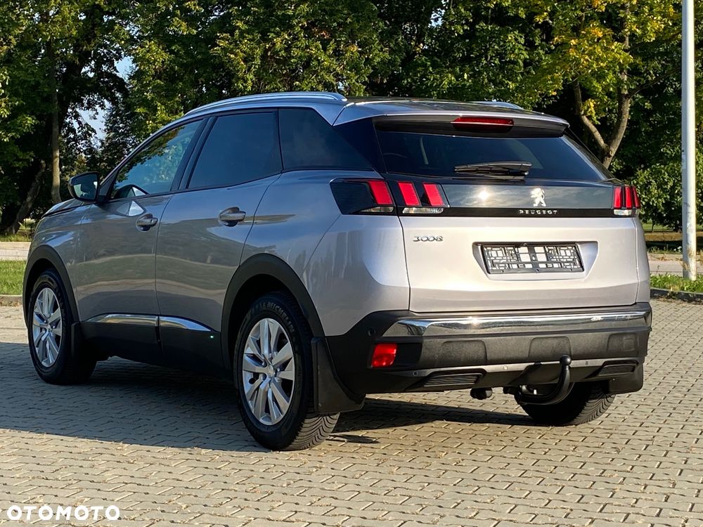 Peugeot 3008 1.5 BlueHDi Allure S&S - 20