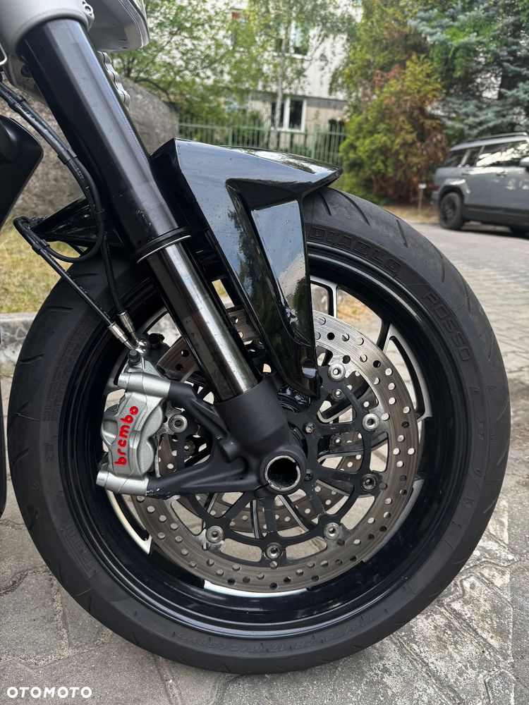 Ducati Diavel - 17