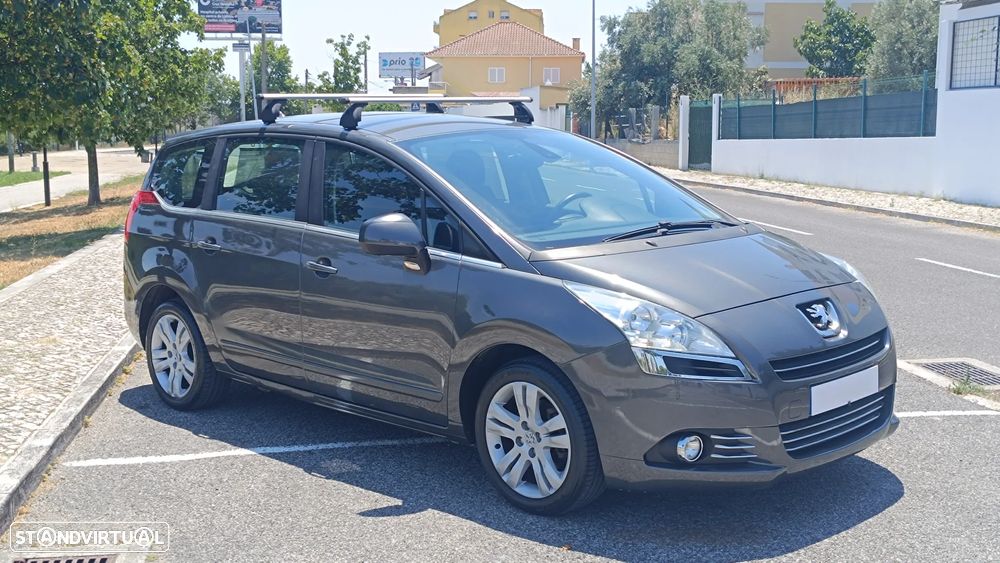 Peugeot 5008 HDI FAP 150 Allure - 2