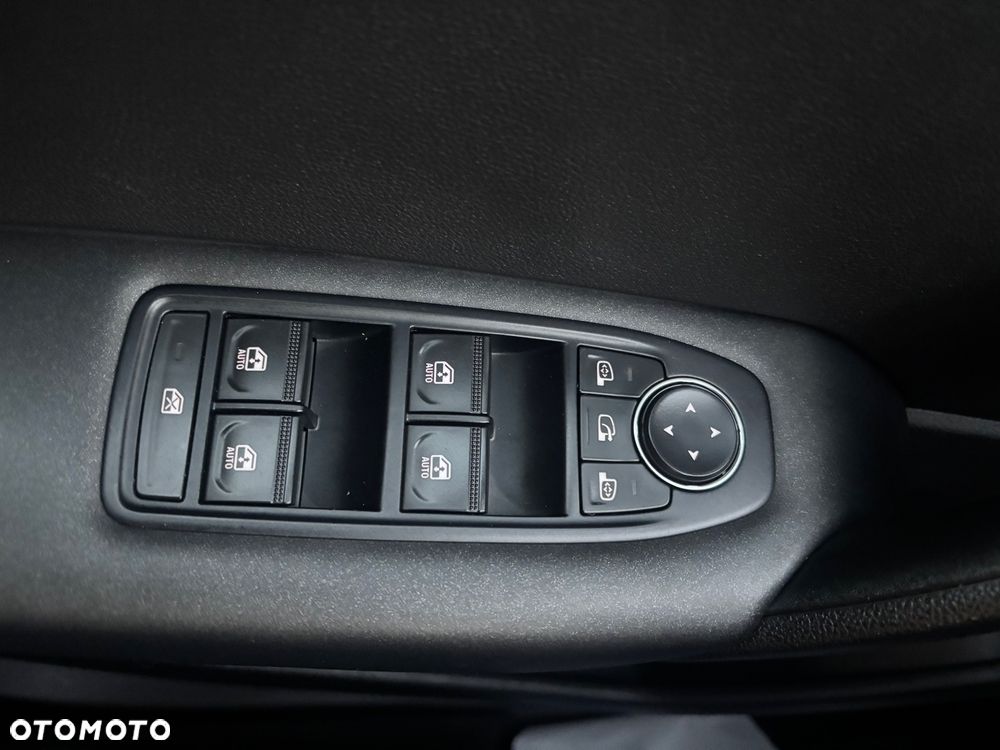 Renault Captur - 15