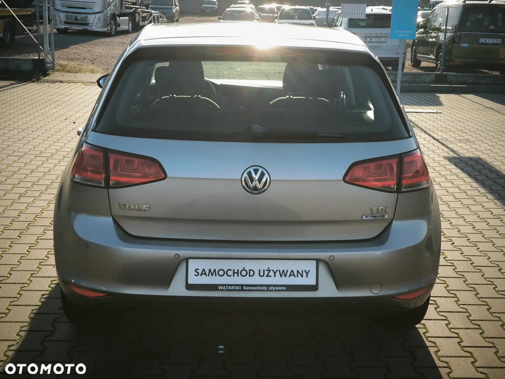 Volkswagen Golf VII 1.6 TDI BMT Trendline - 7