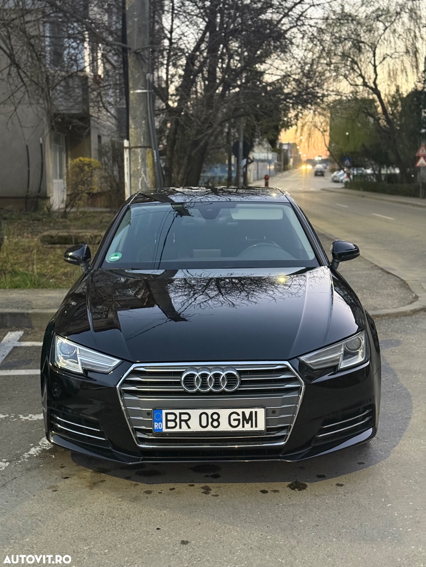 Audi A4 2.0 TDI S tronic Sport - 14