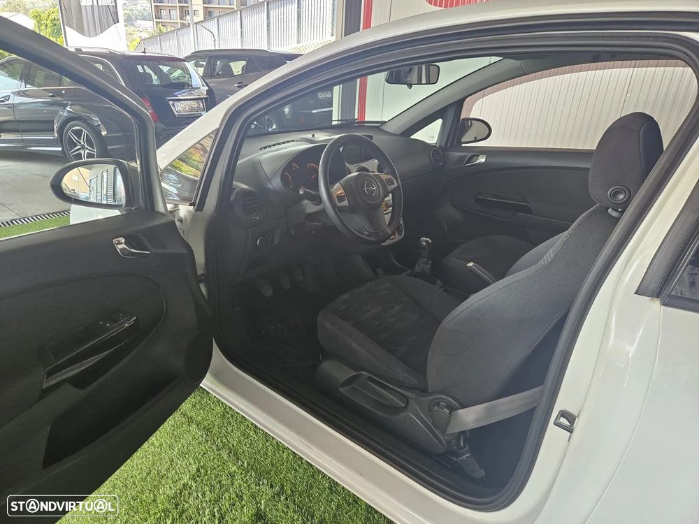 Opel CORSA D-VAN - 10