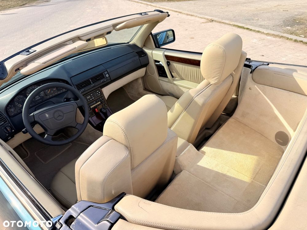Mercedes-Benz SL - 13