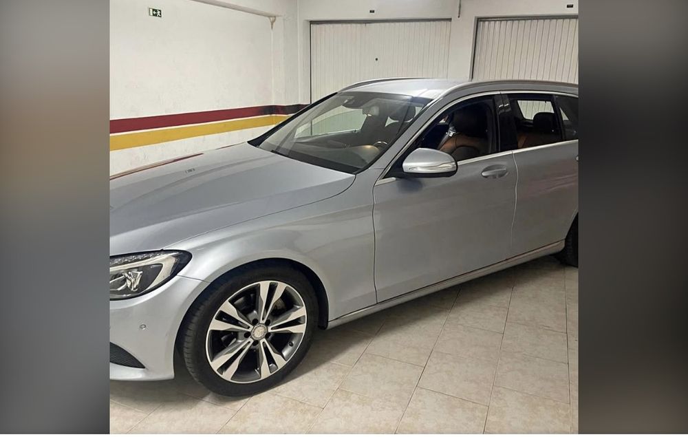 Mercedes-Benz C 220