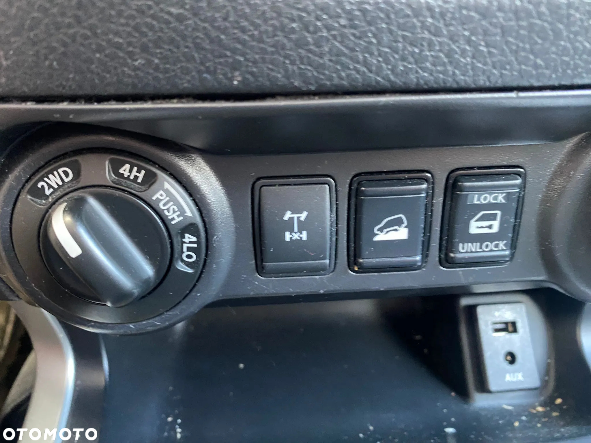 Renault Alaskan Double Cab 4x4 dCi 160 LIFE - 28