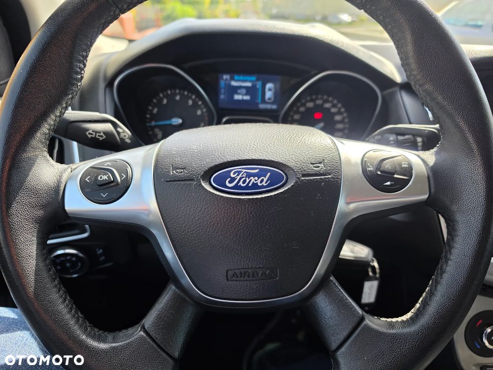 Ford Focus 1.0 EcoBoost STart-Stopp-System TITANIUM - 14