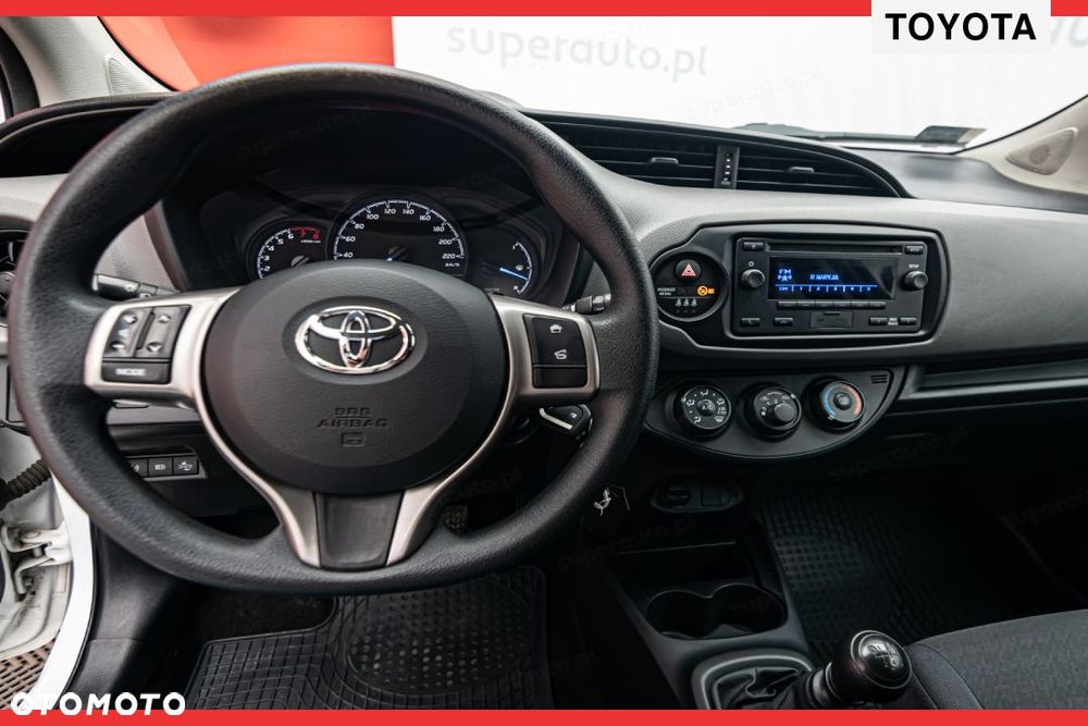 Toyota Yaris - 9