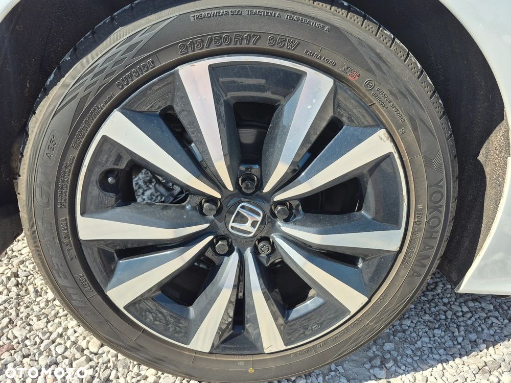 Honda Civic 1.5 i-VTEC Turbo CVT Sport - 13