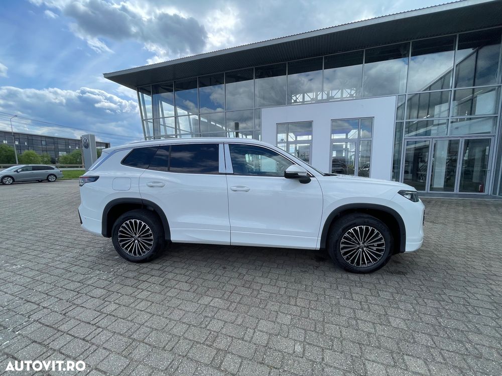 Volkswagen Tayron 2.0 TDI SCR 4MOTION DSG Life - 17