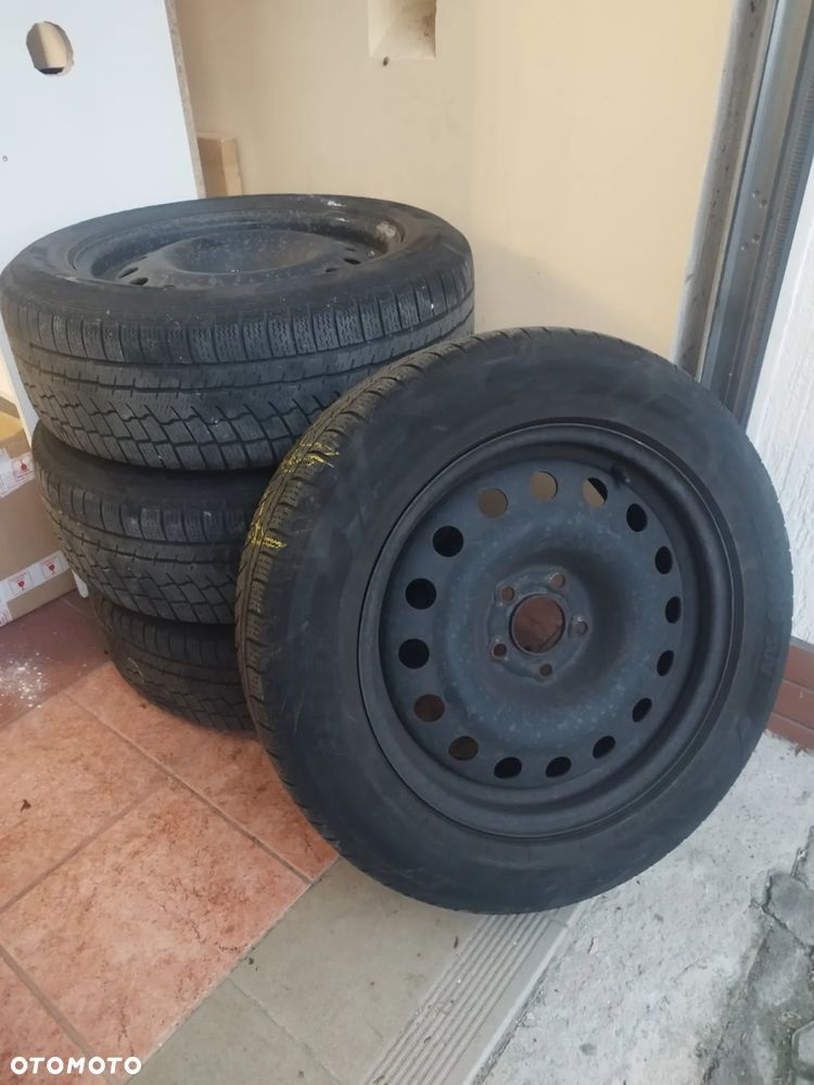 Hyundai Tucson 1.6 GDI BlueDrive Classic 2WD - 29