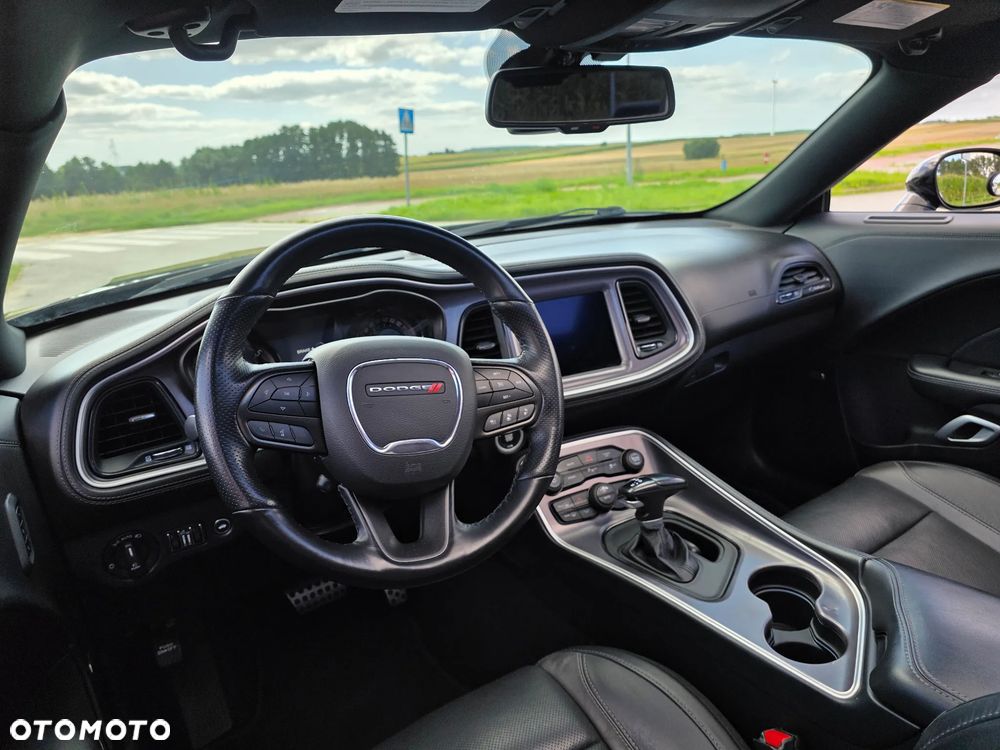 Dodge Challenger 3.6 SXT Plus - 24