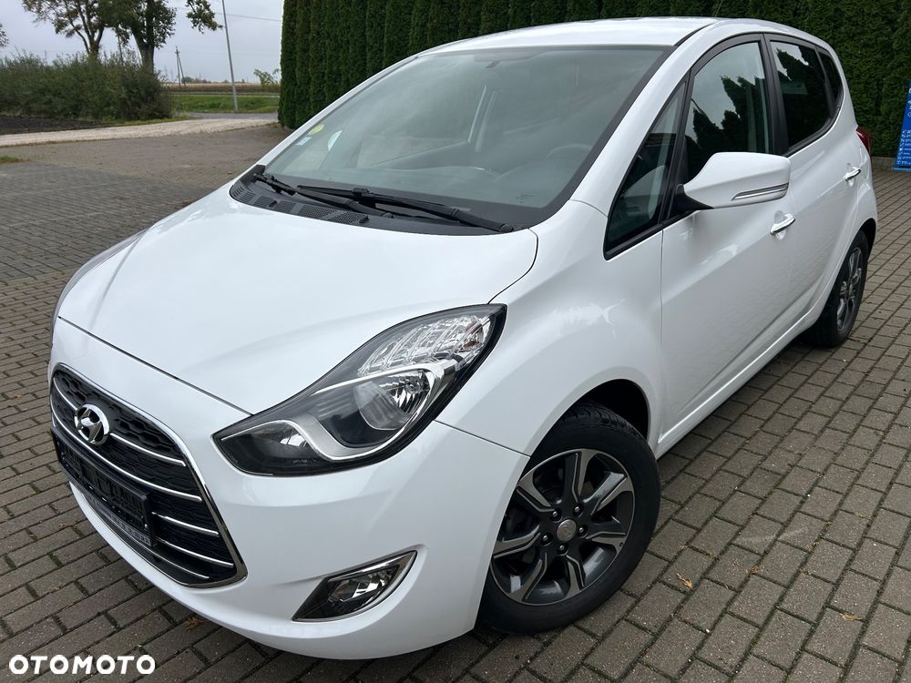 Hyundai ix20 1.6 CRDi Fifa World Cup Edition - 1