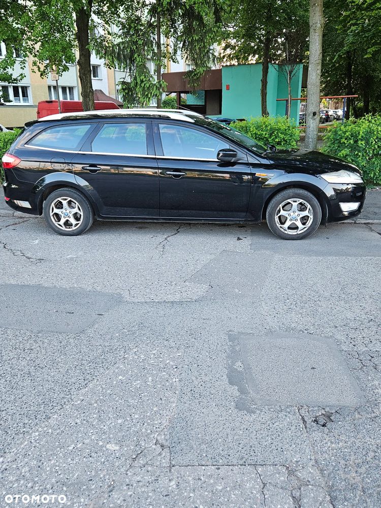 Ford Mondeo 2.0 Ambiente - 4