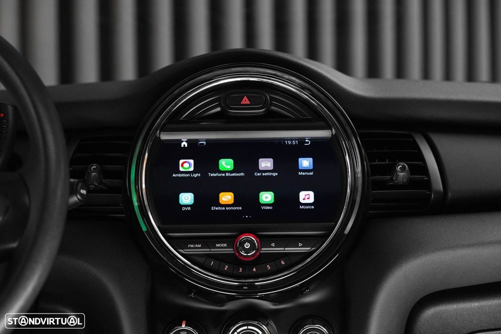 MINI 3 Portas One D - 21