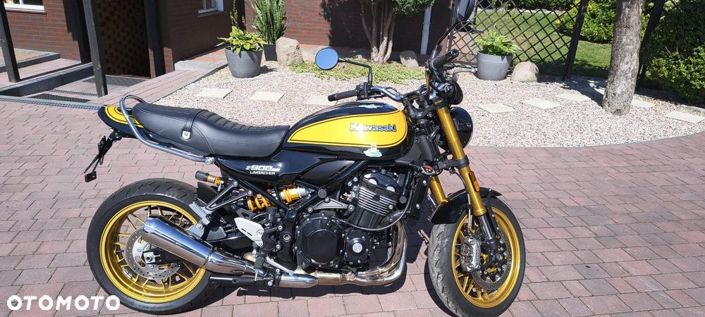 Kawasaki Z 900 RS - 4