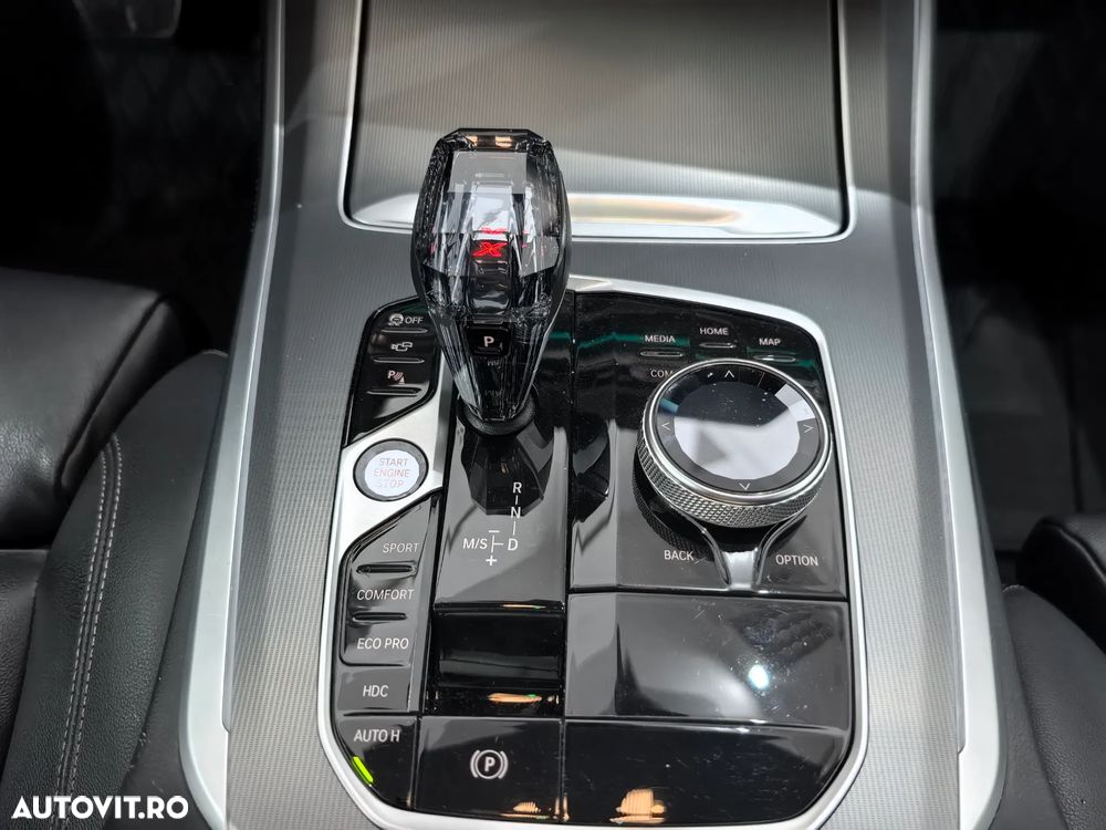 BMW X5 xDrive40i - 12