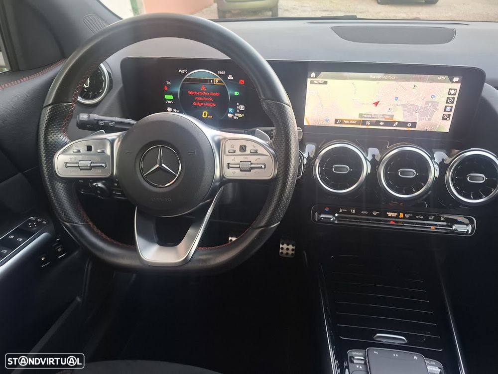 Mercedes-Benz GLA 250 e 8G-DCT AMG Line - 9