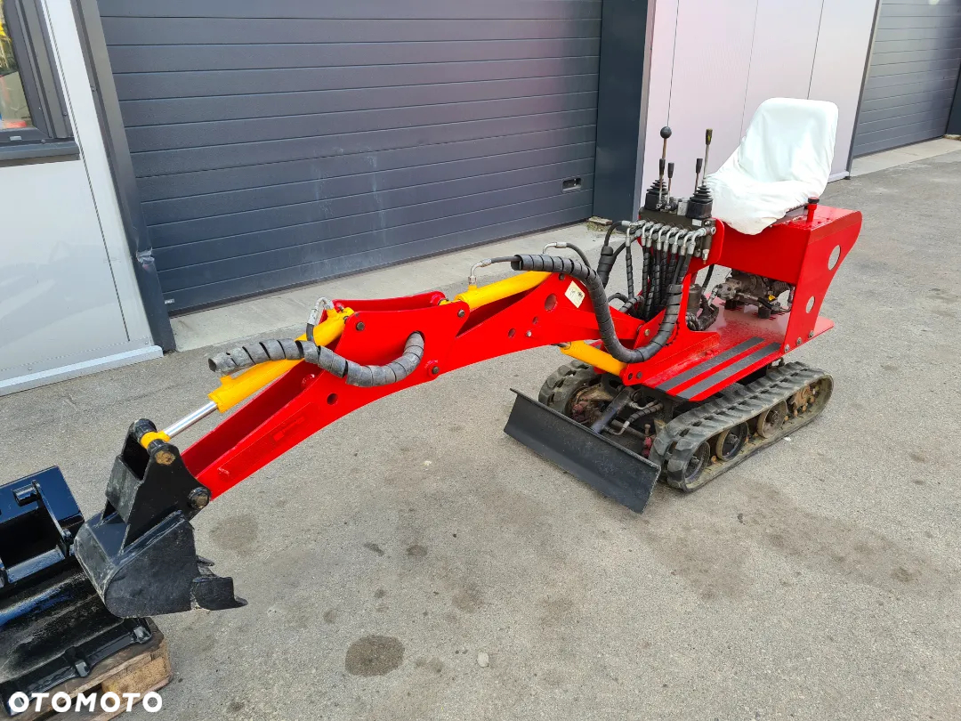 Bobcat Minikoparka Springer HONDA - 8