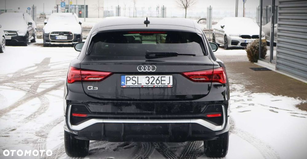 Audi Q3 Sportback - 6