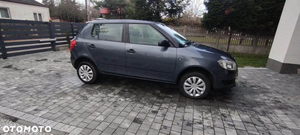Skoda Fabia 1.2 HTP COOL Edition - 5