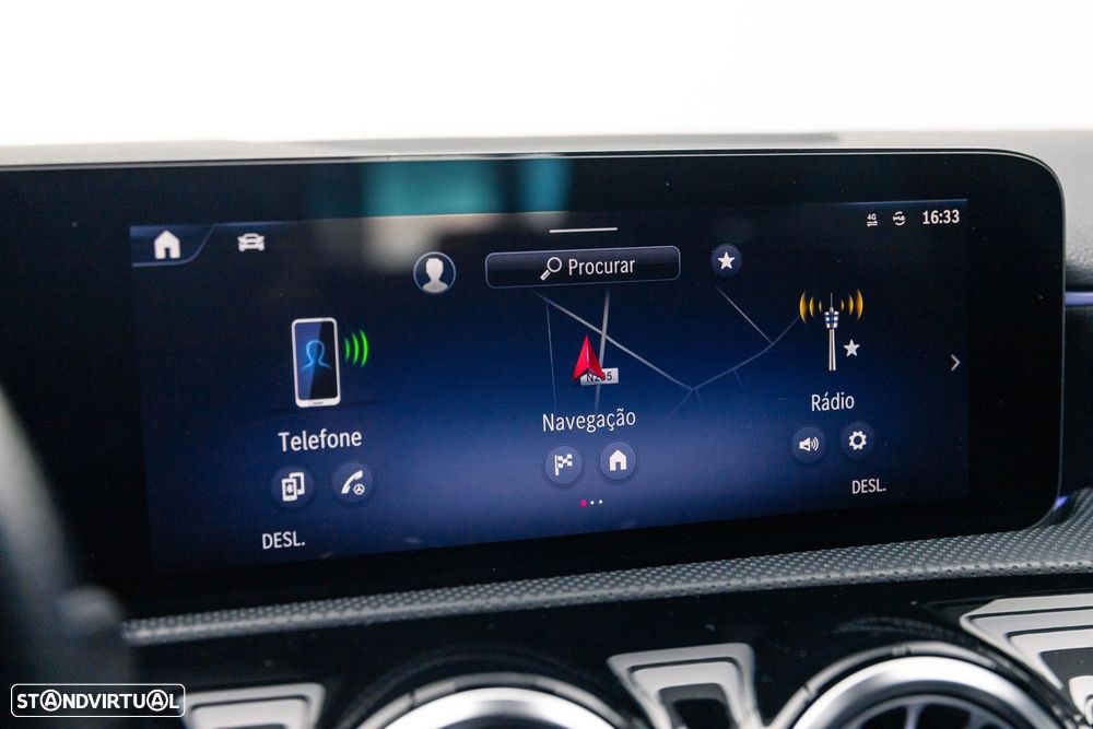 Mercedes-Benz A 250 Limousine e AMG Line - 34